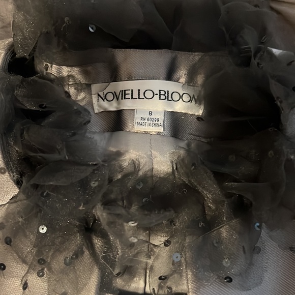 Noviello-Bloom Silk Skirt Suit - Picture 2 of 12